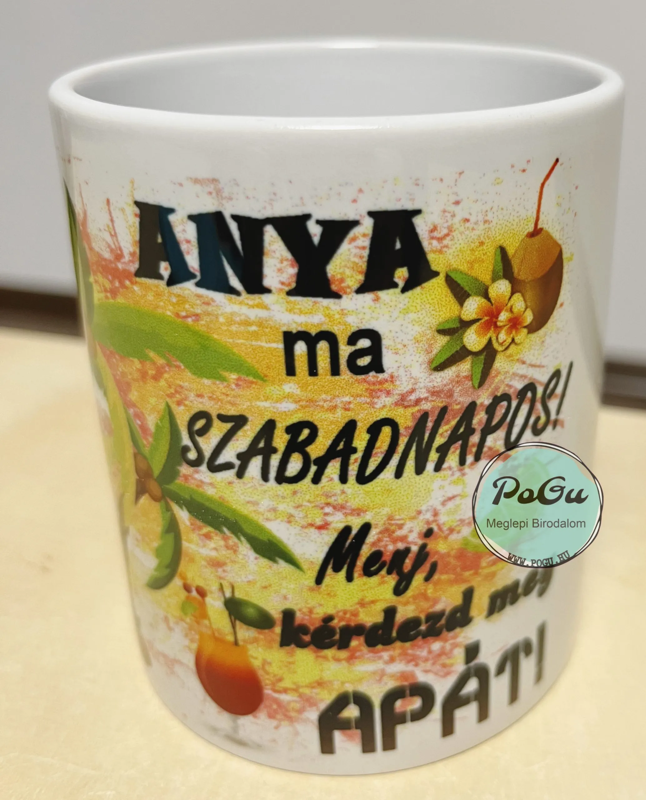 Anya pihen bögre